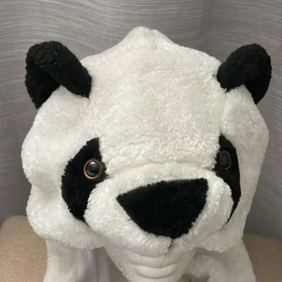 Panda-Themed Black and White Hat - Picture 3 of 9